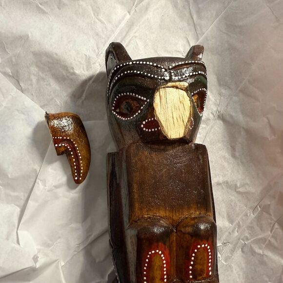 Wooden Dot Painted Eagle Totem with Spread Wings 12 In. - Picture 4 of 4